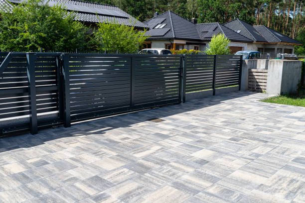 Best Affordable Driveway Pavers  in Dinuba, CA